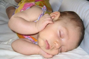婴儿先天甲减的症状有哪些婴儿先天甲减的病因有哪些